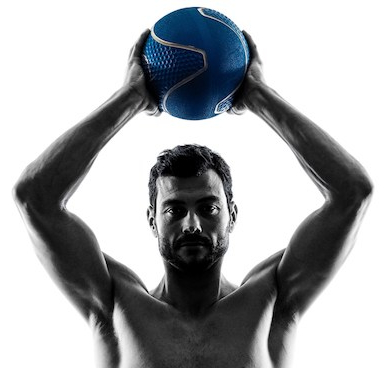 Consejos para mejorar en el lanzamiento de balón medicinal