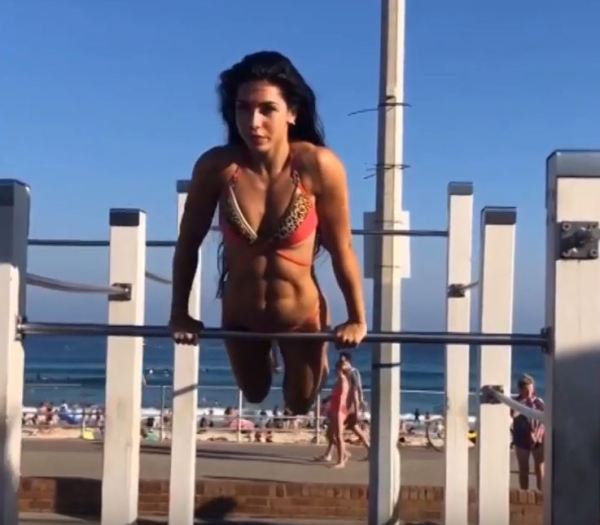 Calistenia femenina, rutina fullbody para mujeres y chicas